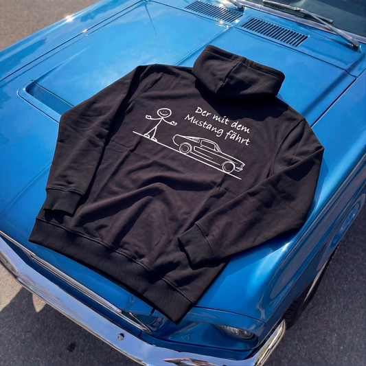 Der Mustang fährt Backprint Hoodie